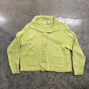 Green cardigan with a relaxed